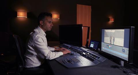 thomas_urbye_at_desk_graded