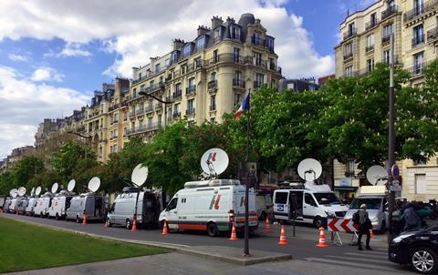 Headline Satellite Truck Paris